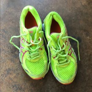 ASICS - Bright yellow sneakers